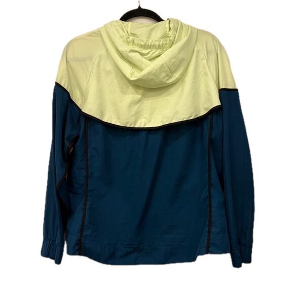 Nike Womens Windbreaker Jacket Size Large Full Zip Hooded Running Coat Training - Picture 6 of 9